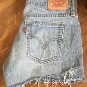 Levi’s shorts